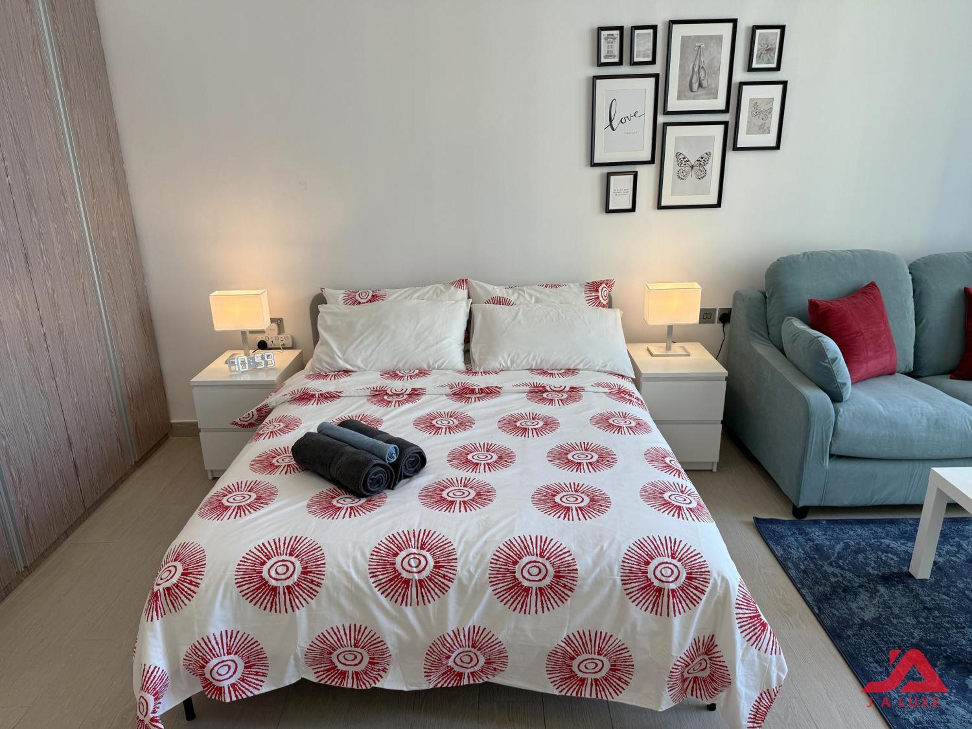 Cozy Sea View Apt In Liv Residence Tower, Dubai Marina Cozy Marina & Sea View Apt In Bay Central Tower With Modern Gym & Pool, Steps To Jbr Beach & Metro מראה חיצוני תמונה