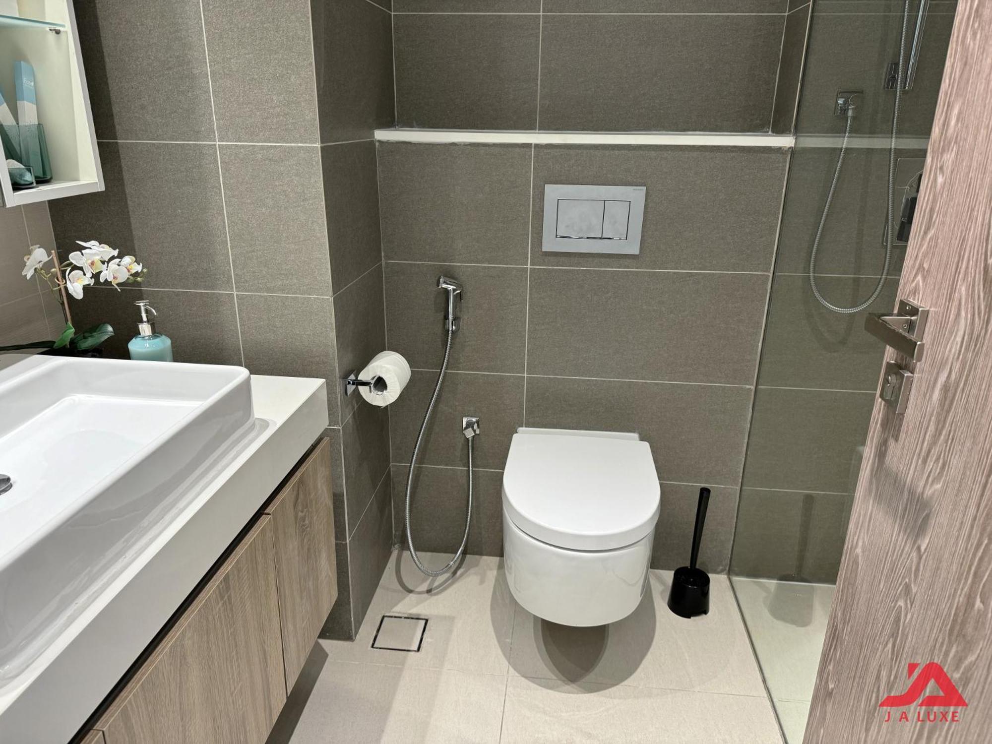 Cozy Sea View Apt In Liv Residence Tower, Dubai Marina Cozy Marina & Sea View Apt In Bay Central Tower With Modern Gym & Pool, Steps To Jbr Beach & Metro מראה חיצוני תמונה
