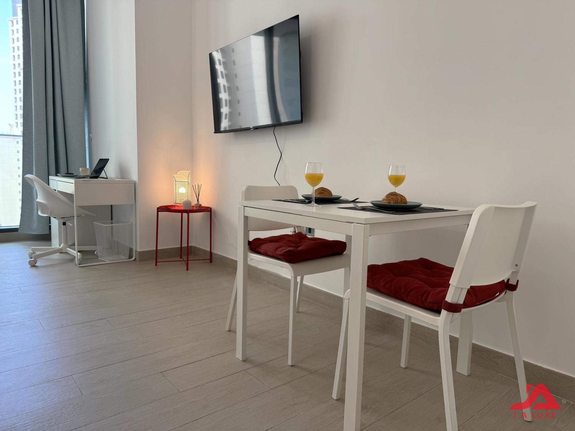 Cozy Sea View Apt In Liv Residence Tower, Dubai Marina Cozy Marina & Sea View Apt In Bay Central Tower With Modern Gym & Pool, Steps To Jbr Beach & Metro מראה חיצוני תמונה