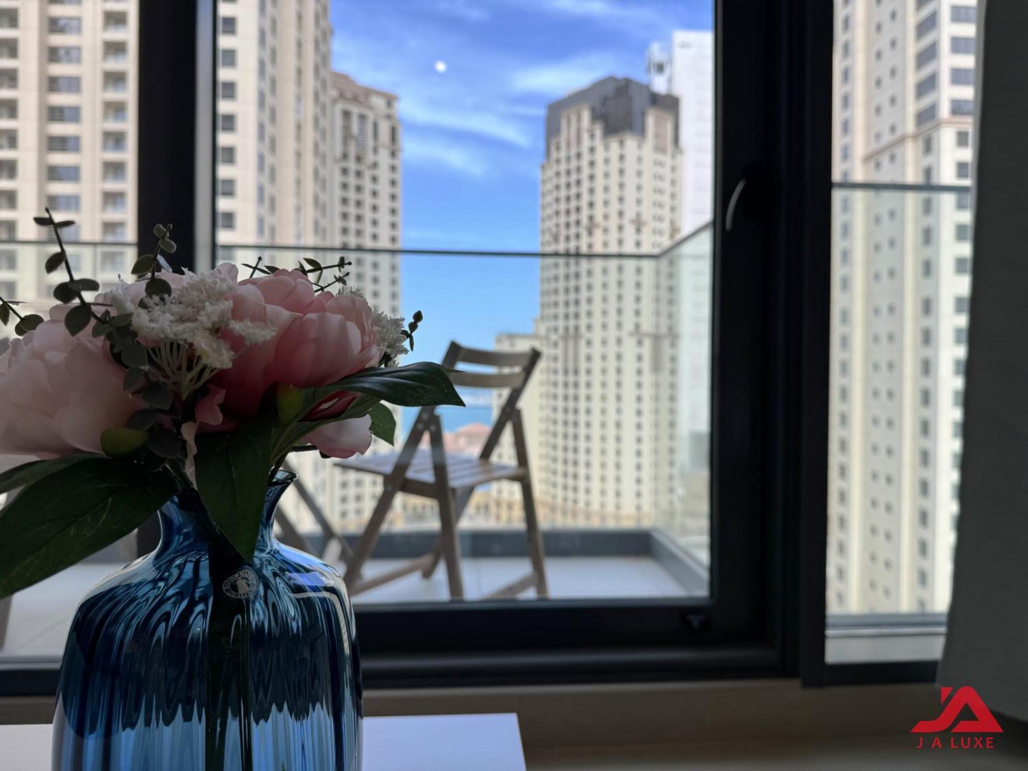 Cozy Sea View Apt In Liv Residence Tower, Dubai Marina Cozy Marina & Sea View Apt In Bay Central Tower With Modern Gym & Pool, Steps To Jbr Beach & Metro מראה חיצוני תמונה
